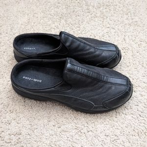 Easy Spirit Traveltime Clogs